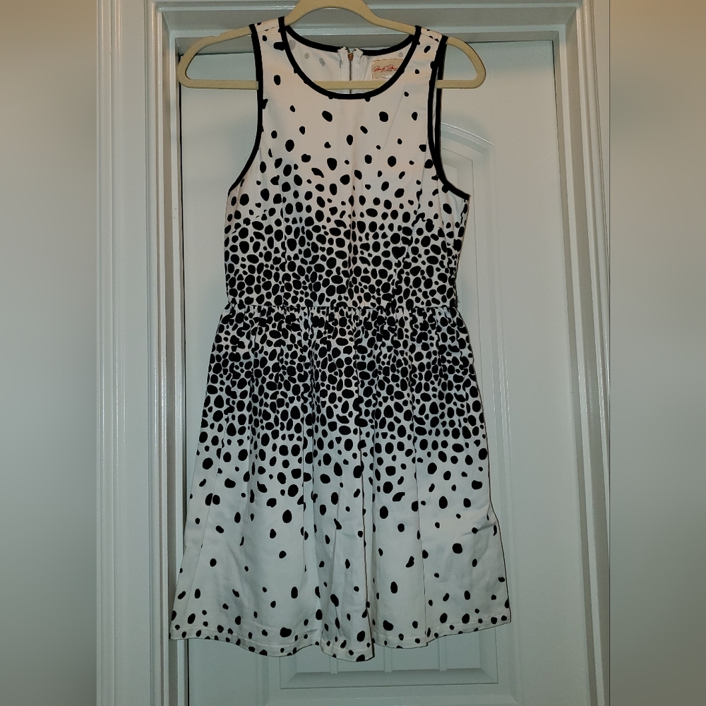 MARILYN MONROE SPOTTED COCKTAIL DRESS SIZE SMALL